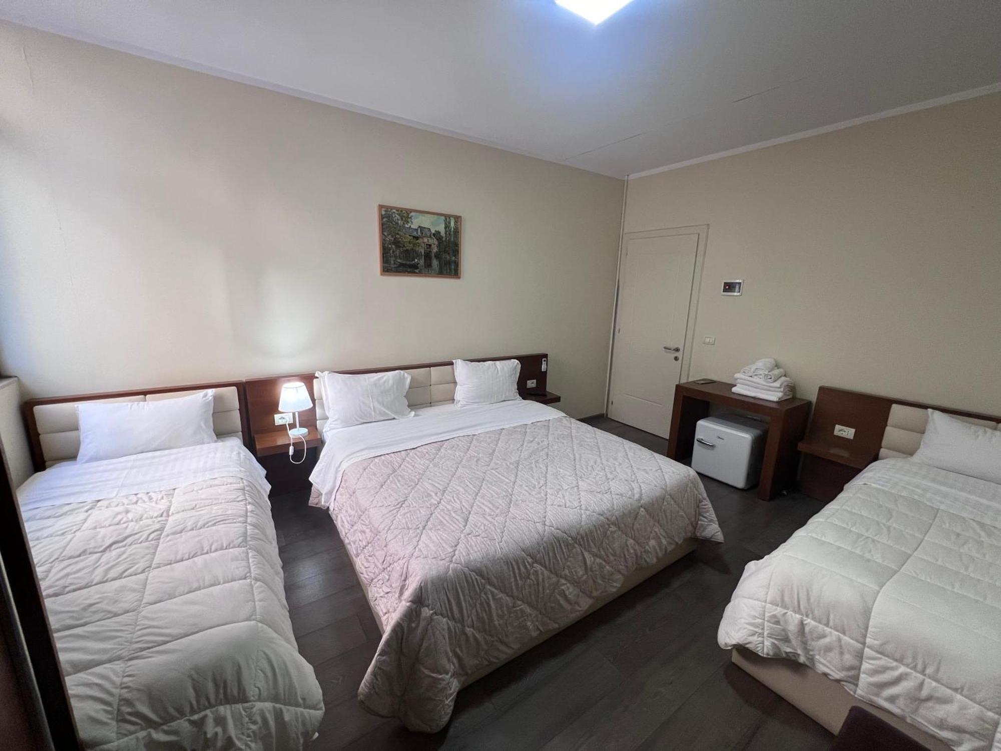 Bobi Hotel Shkodër Eksteriør bilde