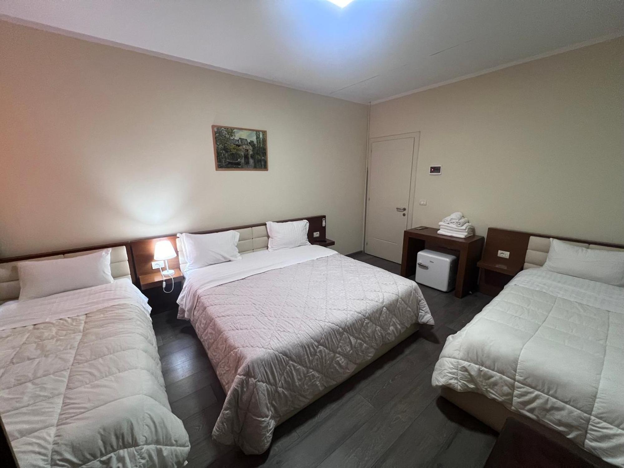 Bobi Hotel Shkodër Eksteriør bilde